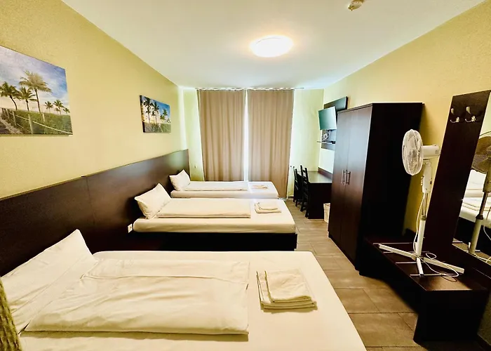 Hotel Star 3*