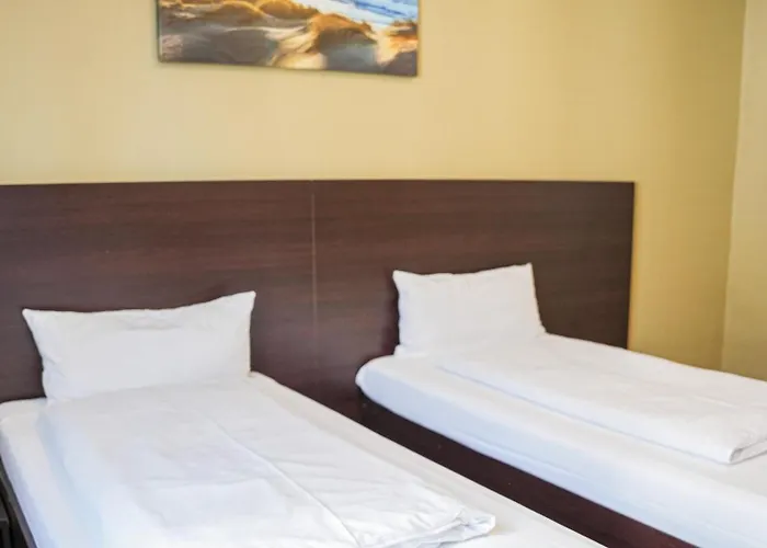 Star Hotel